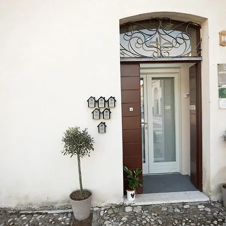Relais La Rocca 3*