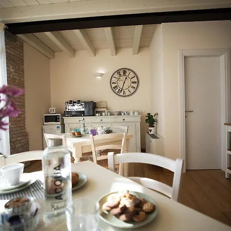 Relais La Rocca Nocleg ze śniadaniem 3*