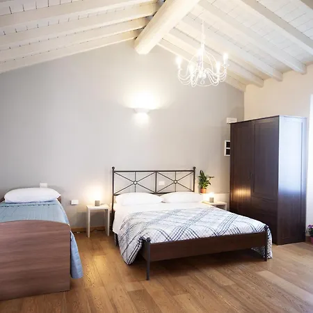 Nocleg ze śniadaniem Relais La Rocca