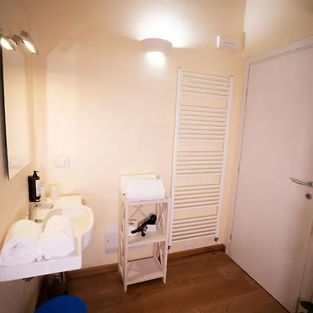 Relais La Rocca Oda ve Kahvaltı Solferino
