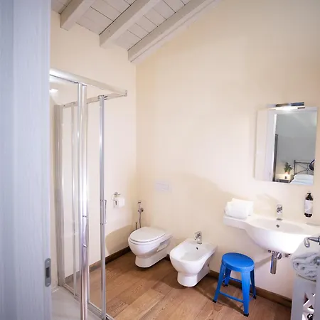 Relais La Rocca Nocleg ze śniadaniem 3*
